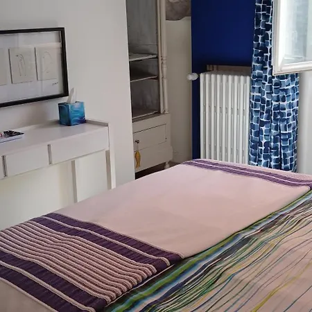 Homestay Le Bleu *